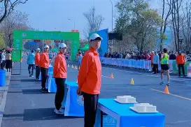 大奖赛巅峰对决！东海烈马队爆冷洞庭风暴队，柔道赛场再起波澜；韧性比赛的样板的简单介绍