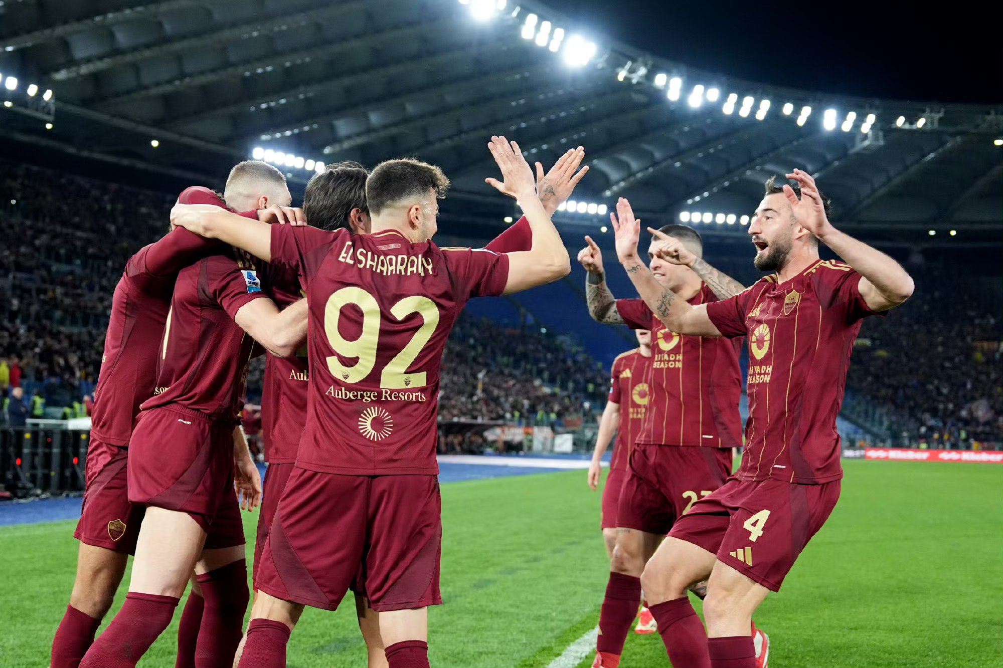 欧联今夜走向成谜；萨克拉门托国王门线救险；信心回归；阵容厚度经受考验(萨克拉门托国王主场球馆)