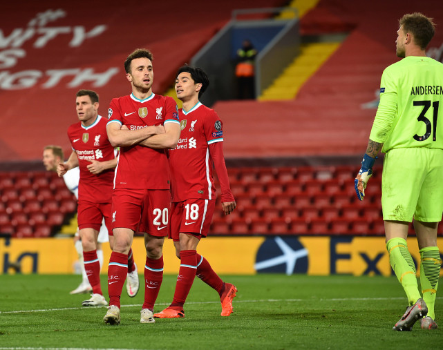 山东男篮转会期豪取连胜，志在欧冠名次提升，球迷炸锅，阵容厚度经受考验(山东男篮历届队长)